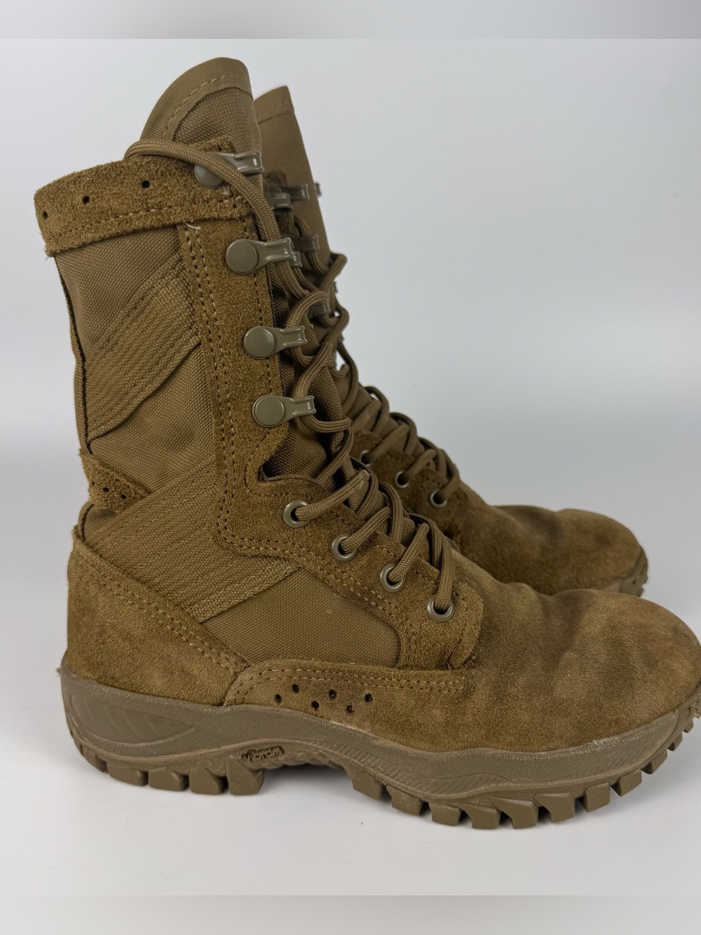 Belleville C320 Men's 8" Coyote OneXero Ultra Light Assault Boot Size 4.5R Mens